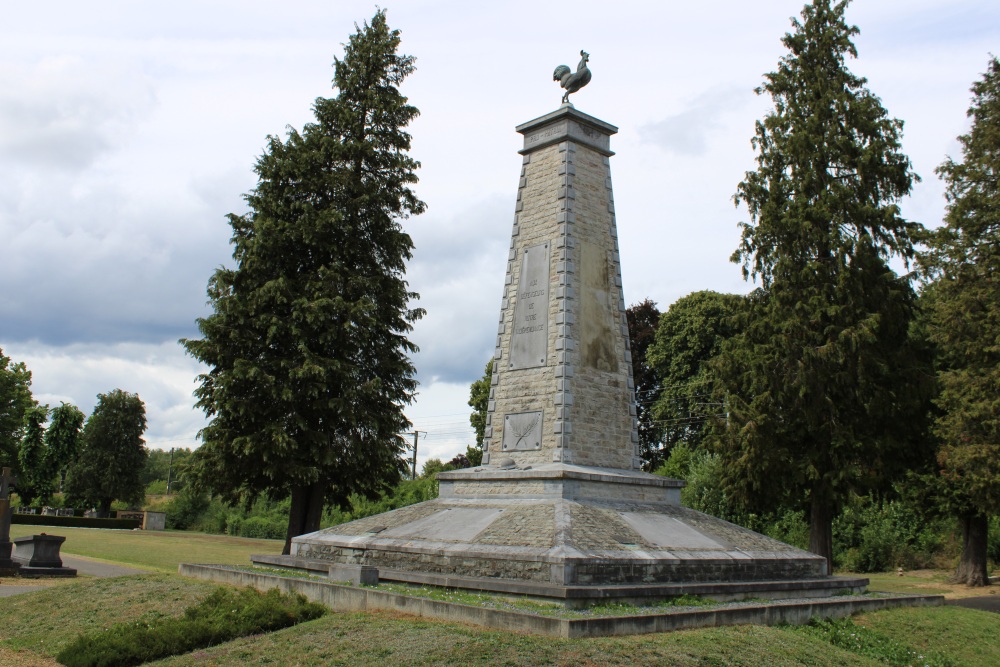 Oorlogsmonument Saint-Mard Begraafplaats #2