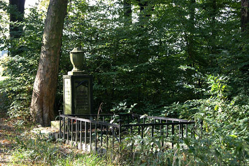 Austrian War Cemetery No.277 #1