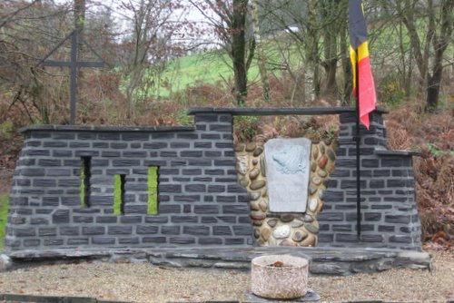 War Memorial Rochelinval #2