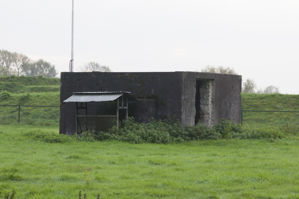 Grebbe Line - PAG-Casemate P11 Grebbesluis #1