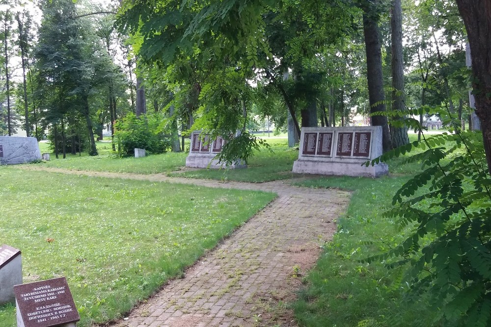 Sovjet Oorlogsbegraafplaats Zagare #3