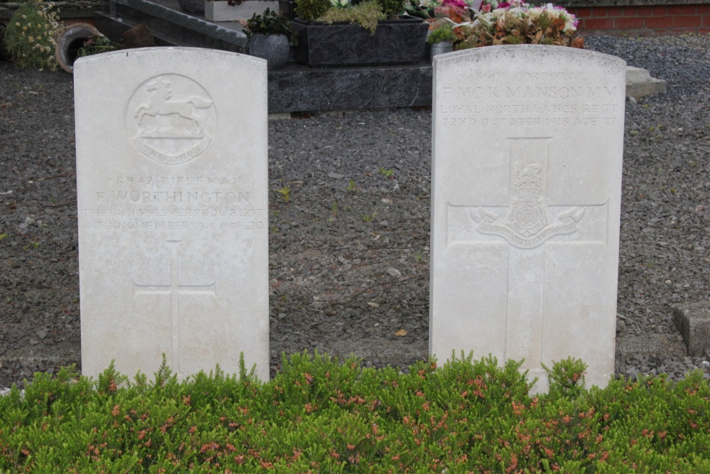 Commonwealth War Graves Esplechin #5