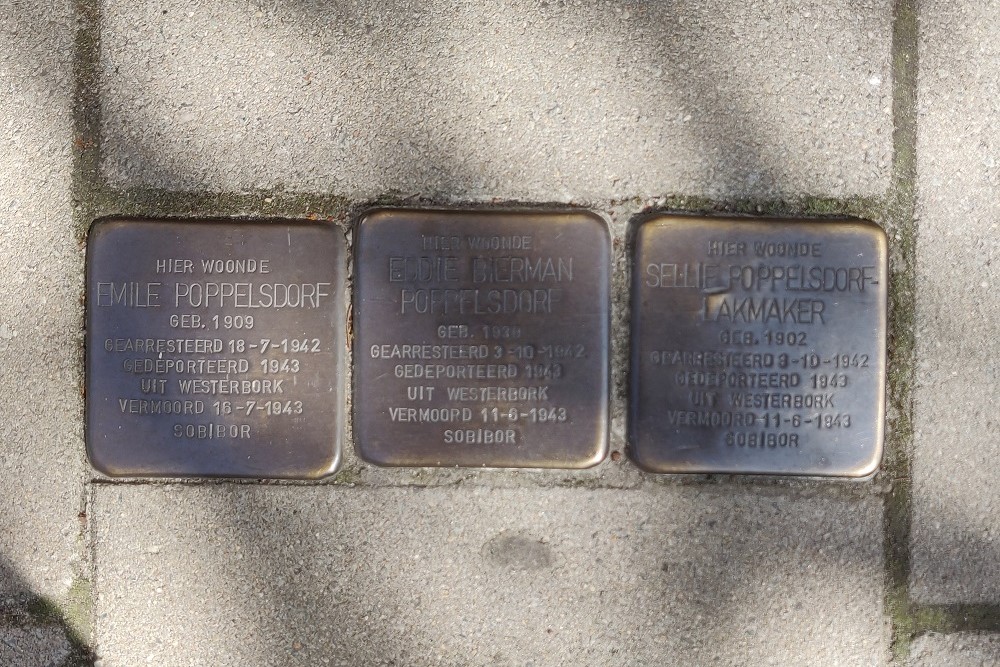 Stolpersteine Retiefstraat 72/ll