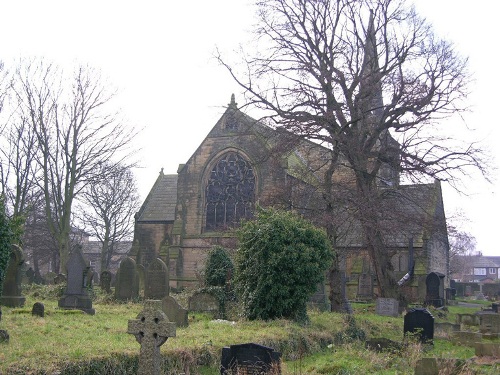 Oorlogsgraven van het Gemenebest St. Peter Churchyard #1