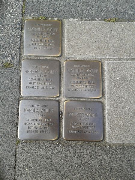 Stolpersteine Bonner Straße 71 #1