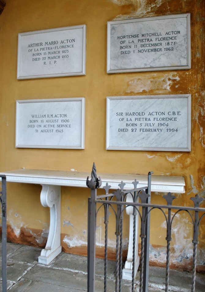 Commonwealth War Grave Gli Allori Evangelical Cemetery #1