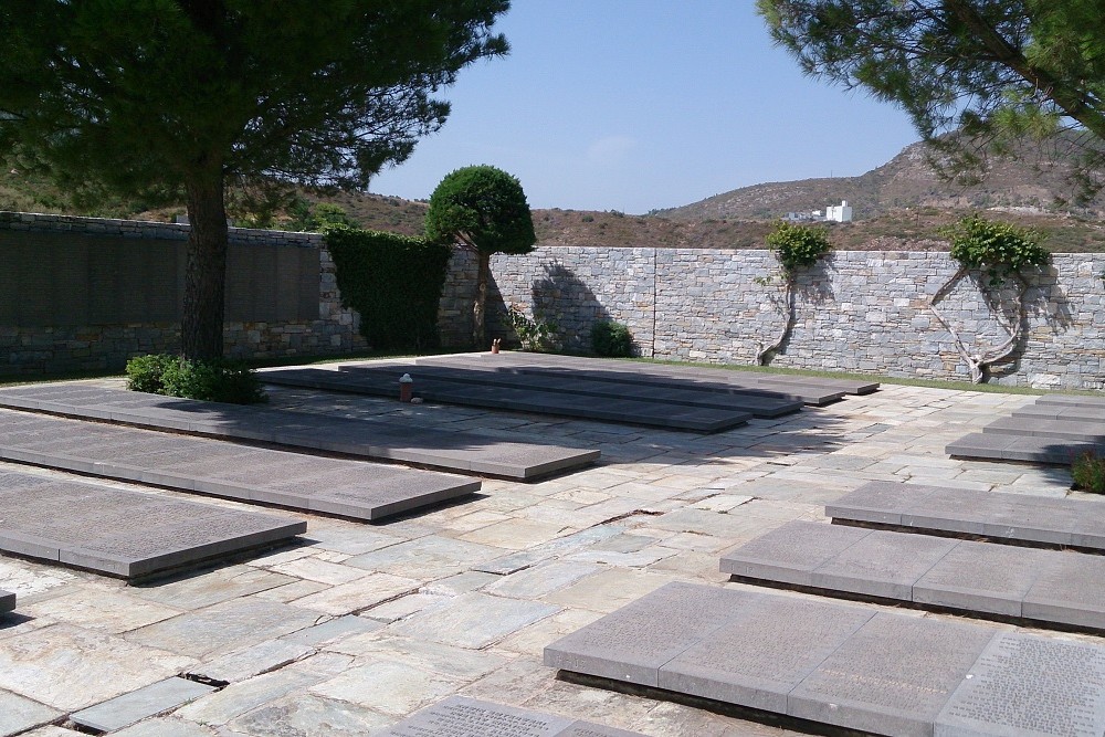 Duitse Oorlogsbegraafplaats Dionyssos-Rapendoza #4