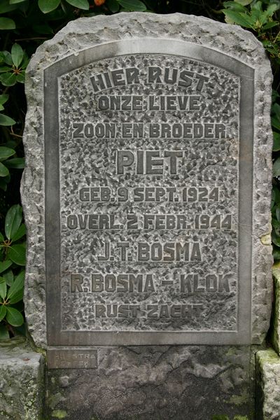 Dutch War Graves Hoogezand #2