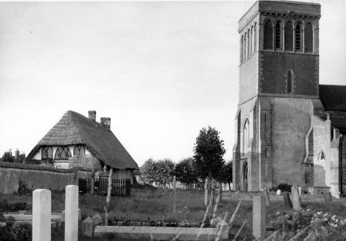 Commonwealth War Graves St. Mary Churchyard