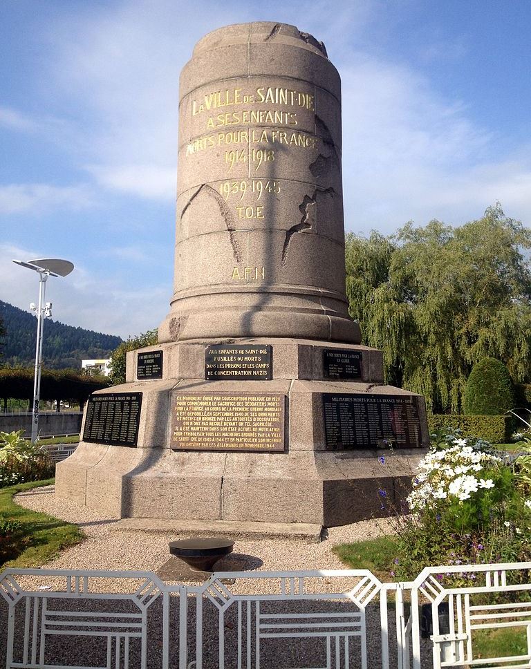 Oorlogsmonument Saint-Di-des-Vosges #1