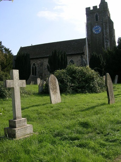 Commonwealth War Graves St Mary Churchyard