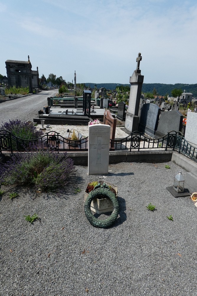 Commonwealth War Grave Jambes #2