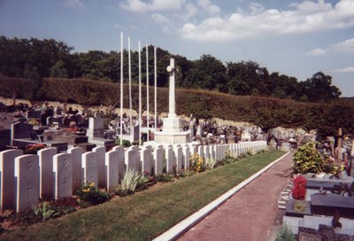 Commonwealth War Graves Viroflay #1