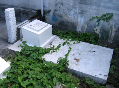 Commonwealth War Grave Manila