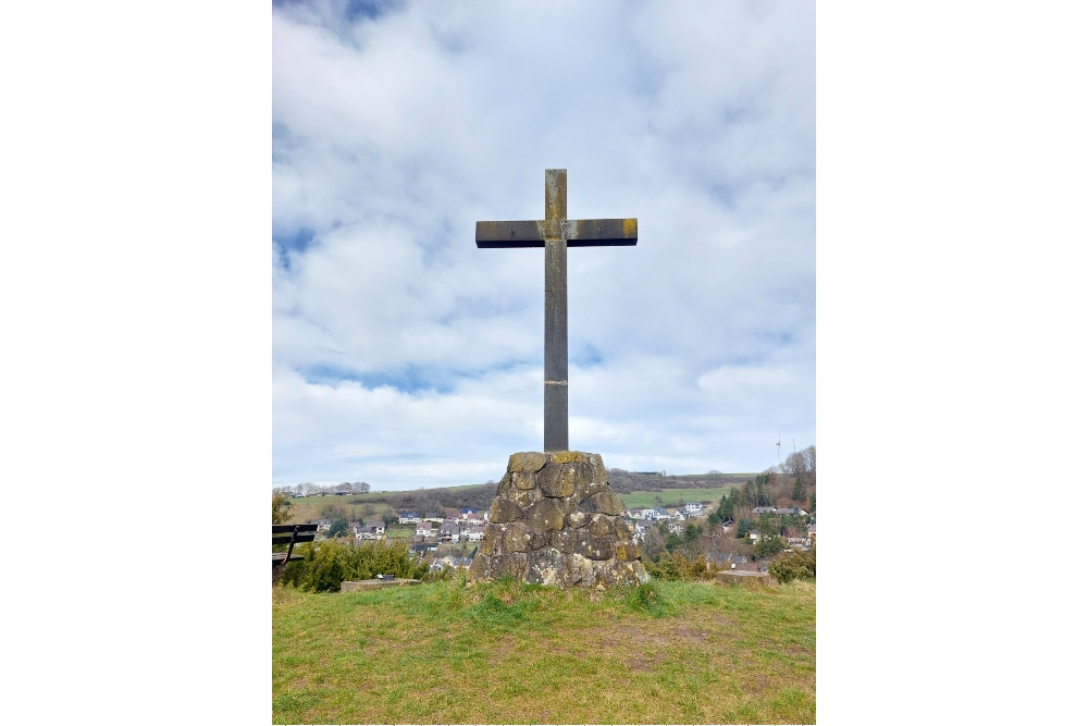 Memorial Victims World Wars Volkesfeld #1