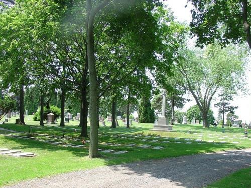 Oorlogsgraven van het Gemenebest Oshawa Union Cemetery #1