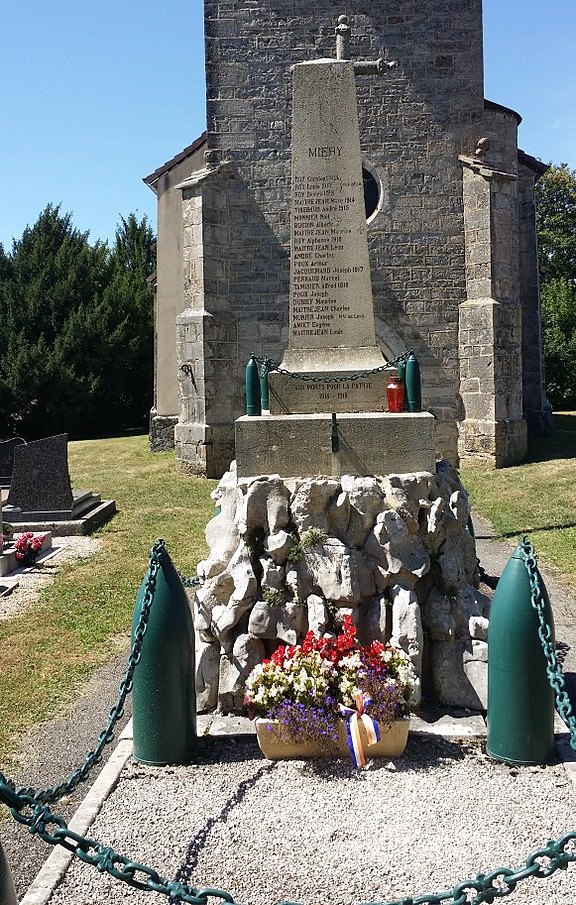 War Memorial Miéry #1