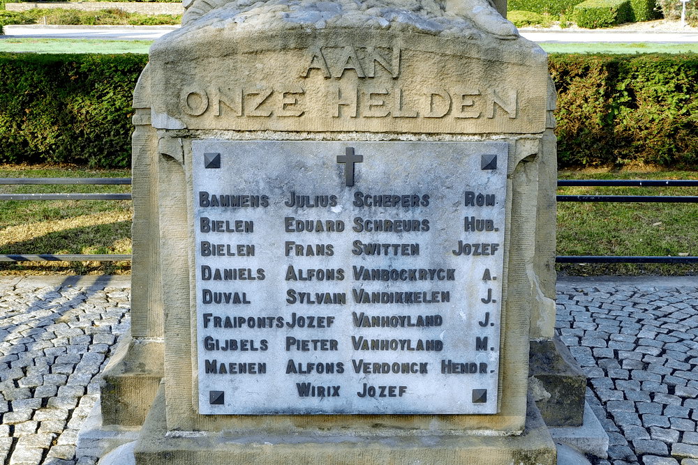 Oorlogsmonument Zonhoven #1