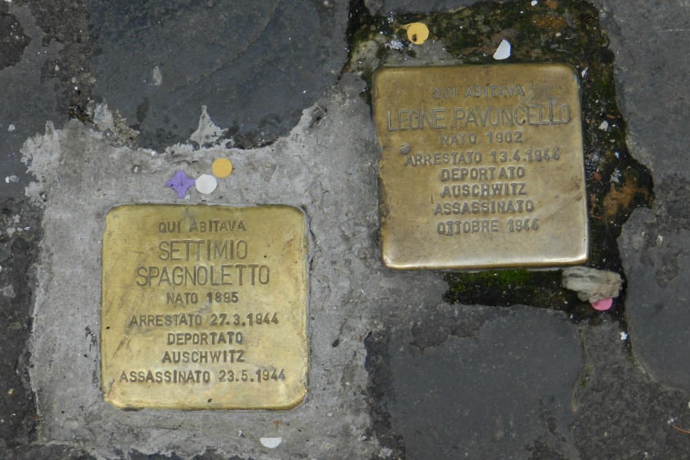 Stolpersteine Via della Reginella 19