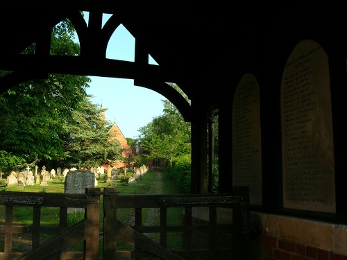 Commonwealth War Graves St John the Baptist Churchyard #1