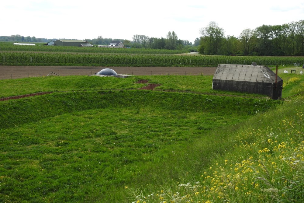 Gereconstrueerde Loopgraaf Meerdijk #2