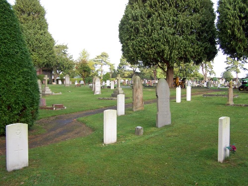 Oorlogsgraven van het Gemenebest Tring Cemetery #1