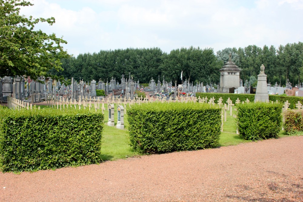 Franse & Belgische Oorlogsgraven Bergues	