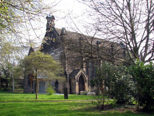 Commonwealth War Graves St. John Churchyard