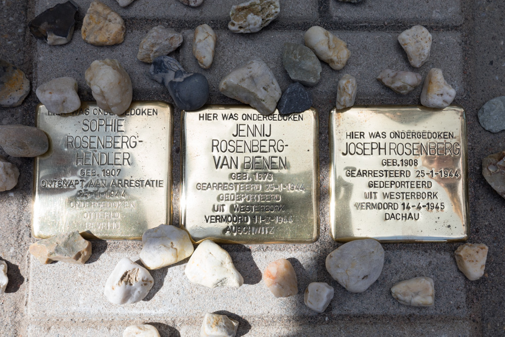 Stolpersteine Arnhemseweg 4