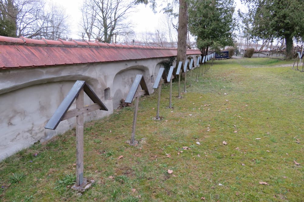 Graves German War Criminals (Spöttinger Friedhof) #3