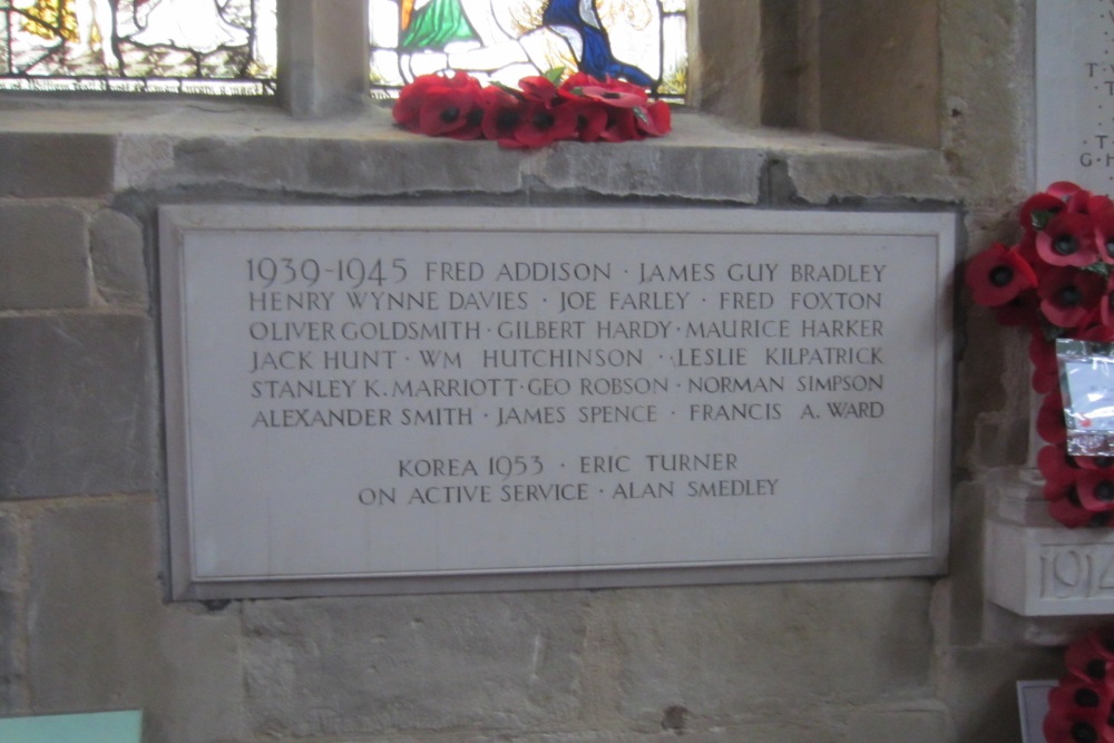 Oorlogsmonument St Marys Thirsk #2