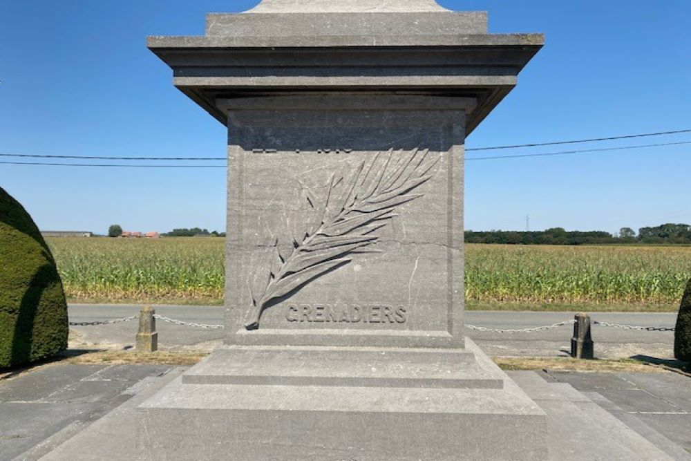 Monument Grenadiers en Eerste Gasaanval #5