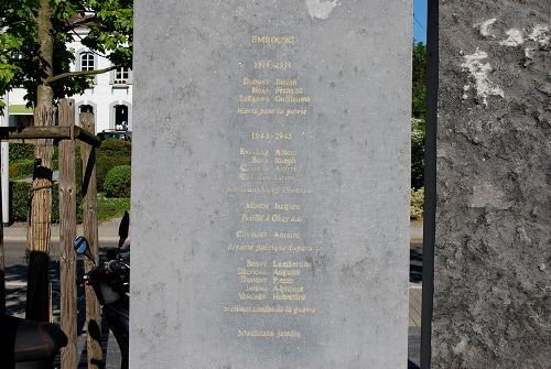 Oorlogsmonument Embourg #2