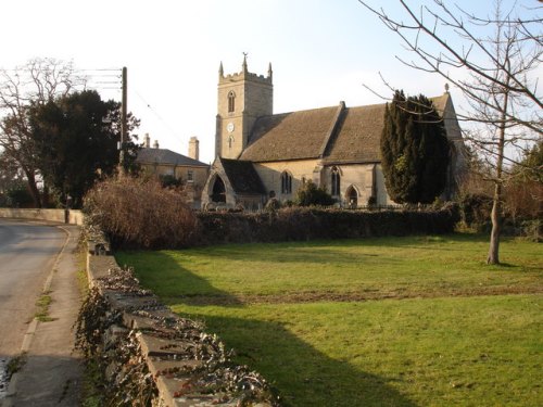 Oorlogsgraven van het Gemenebest St. Martin Churchyard