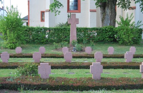 Duitse Oorlogsgraven Eschfeld #2