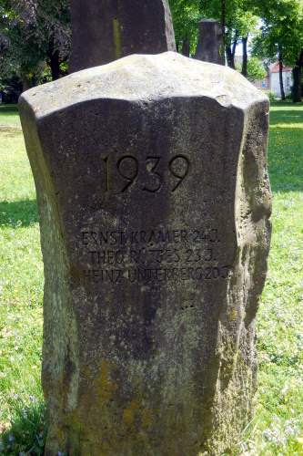 War Memorial Voerde #3