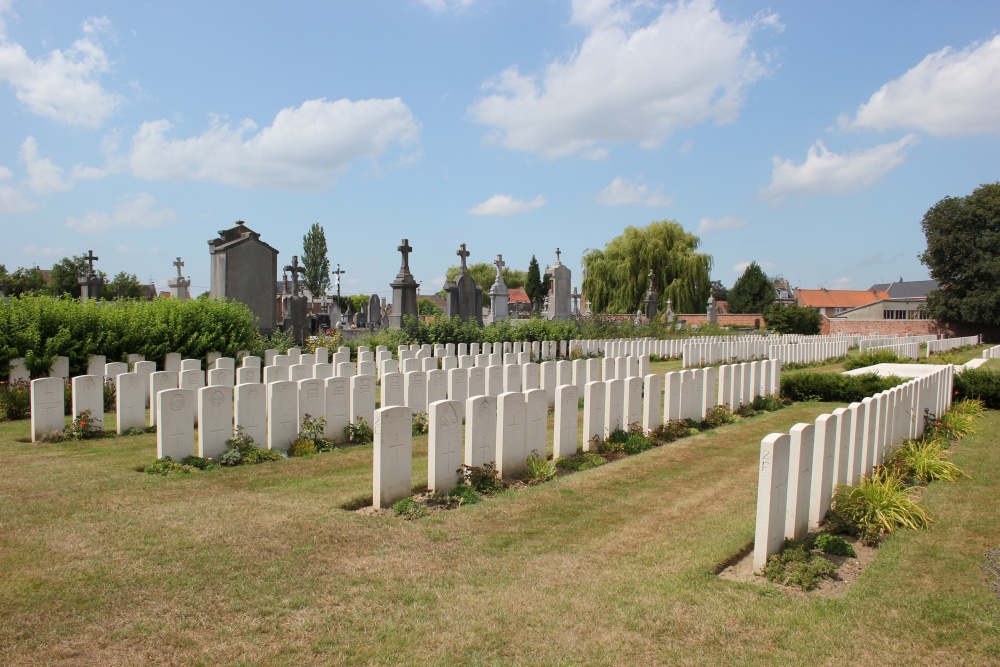 Oorlogsgraven van het Gemenebest Merville Extension #2