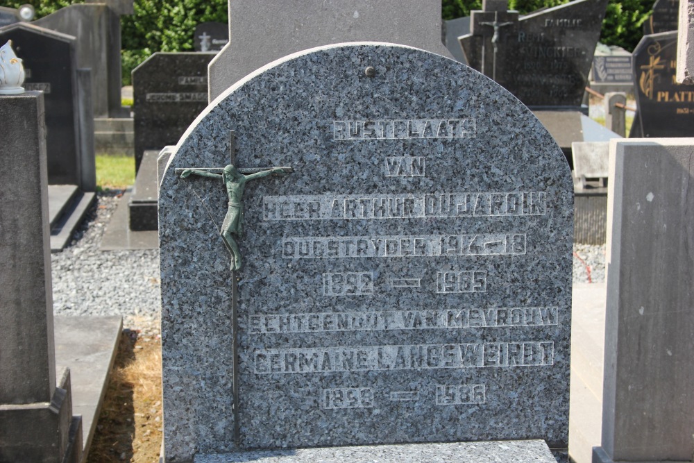 Belgian Graves Veterans Langemark #4