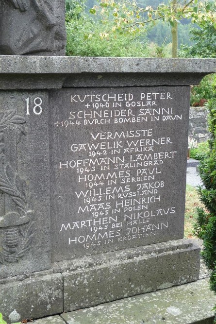 War Memorial Rengen #5