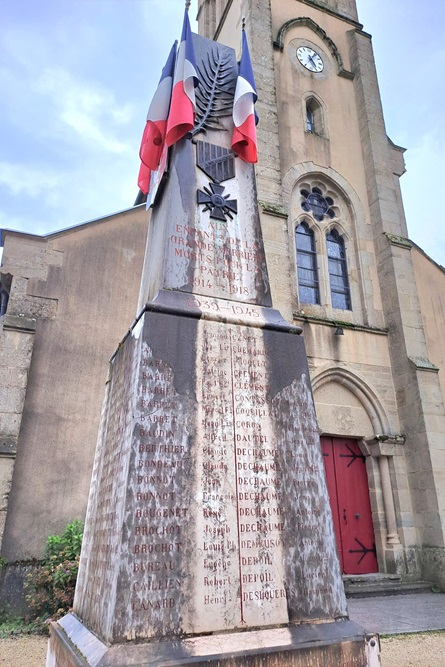 War Memorial 	La Grande-Verrière #2