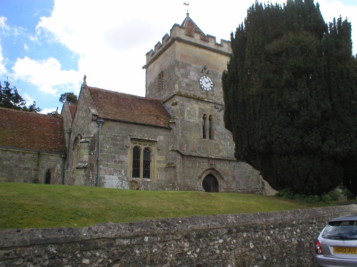 Commonwealth War Grave Holy Trinity Churchyard