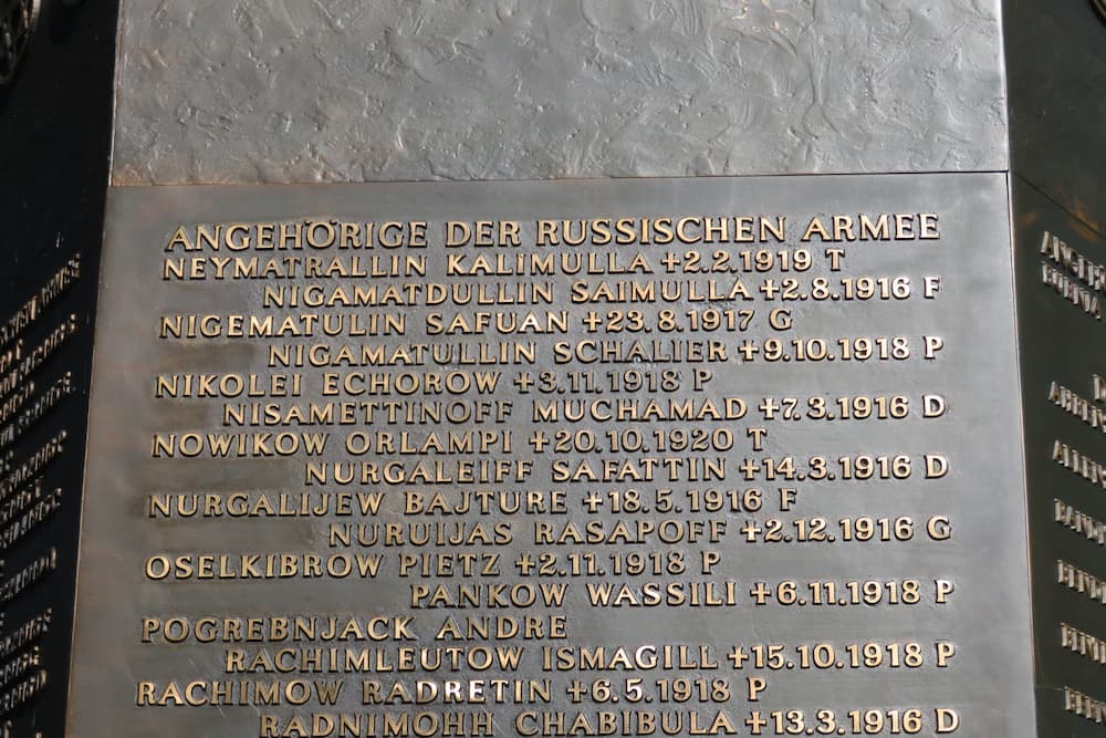 Cemetery of Honour Zehensdorf #3