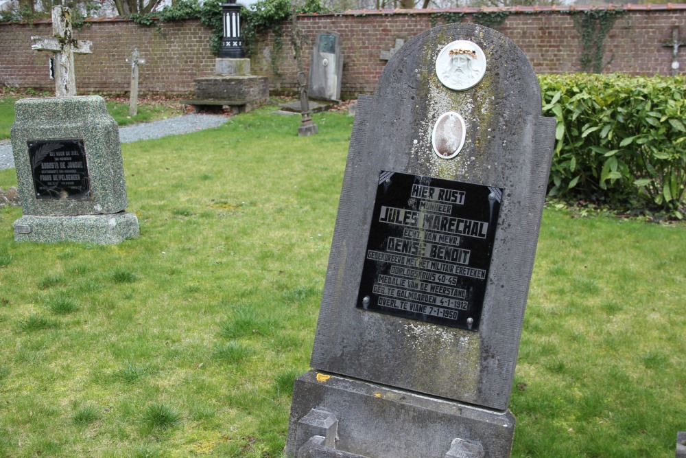 Belgische Graven Oudstrijders Viane Oud Kerkhof