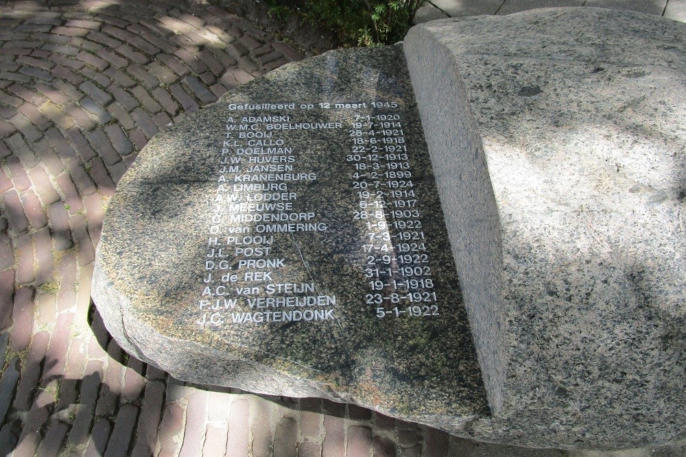 Monument Executies 12-03-1945 Hofplein #3