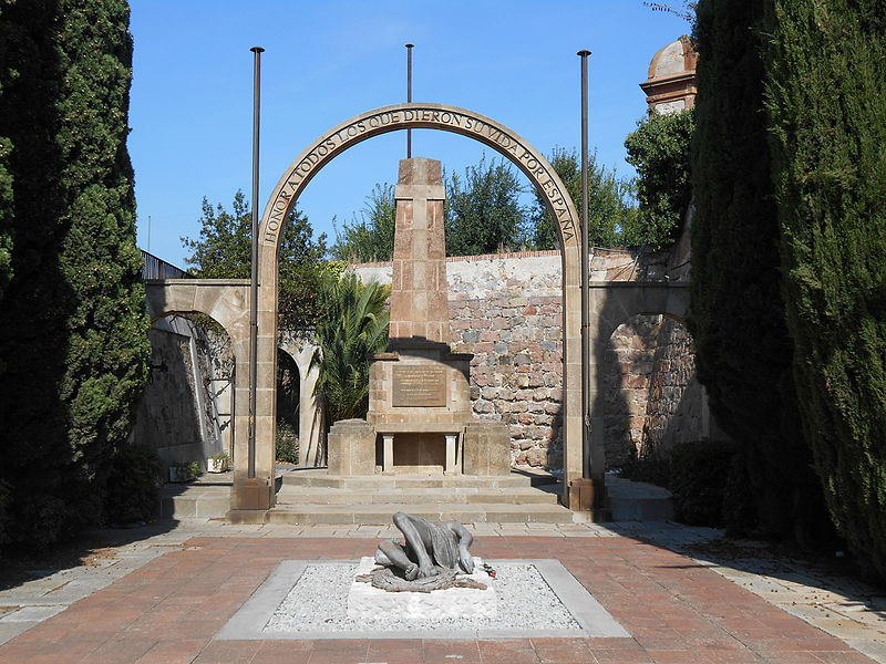 Monument Spaanse Burgeroorlog Castello de Montjuïc