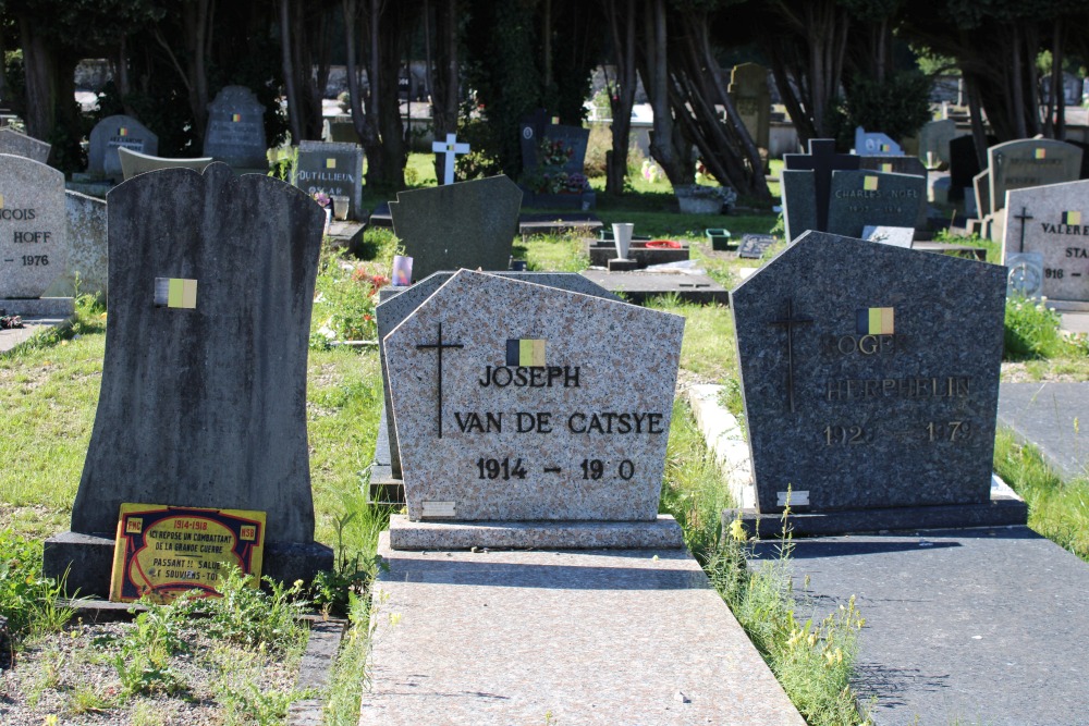 Belgian Graves Veterans Fontaine-L'Evque #5