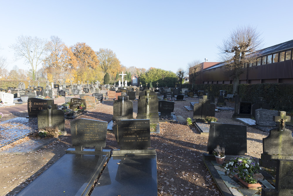 Nederlandse Oorlogsgraven Rooms Katholieke Begraafplaats Etten #3