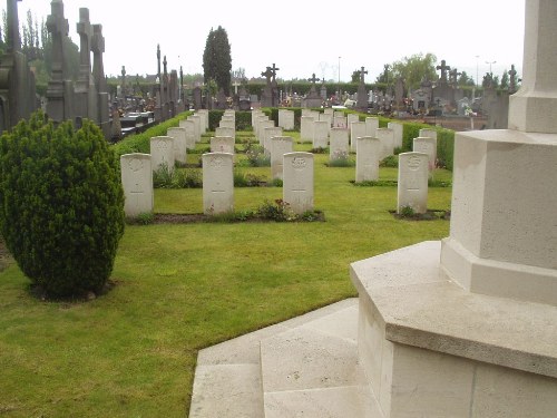 Commonwealth War Graves Phalempin