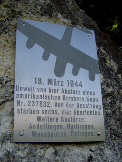 Monument Neergestorte B-17G #2