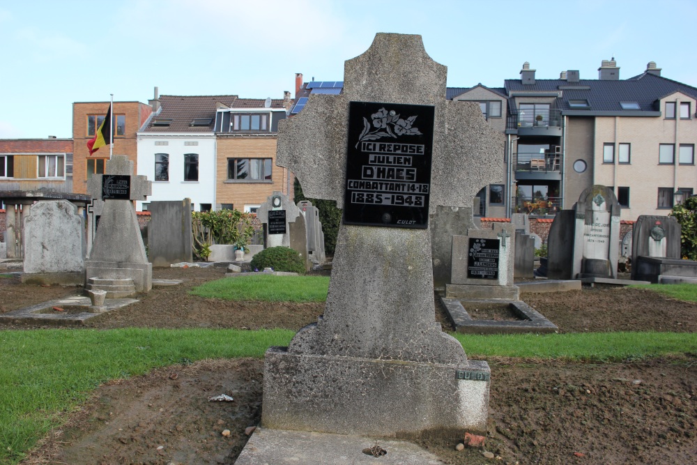 Belgian Graves Veterans Sint-Agatha-Berchem #1